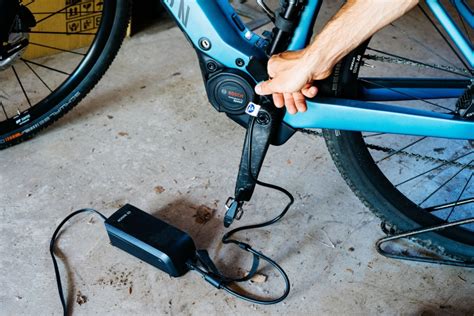 How to Charge Electric Bike: A Comprehensive Guide to Powering Up Your Ride and the Art of Balancing Energy